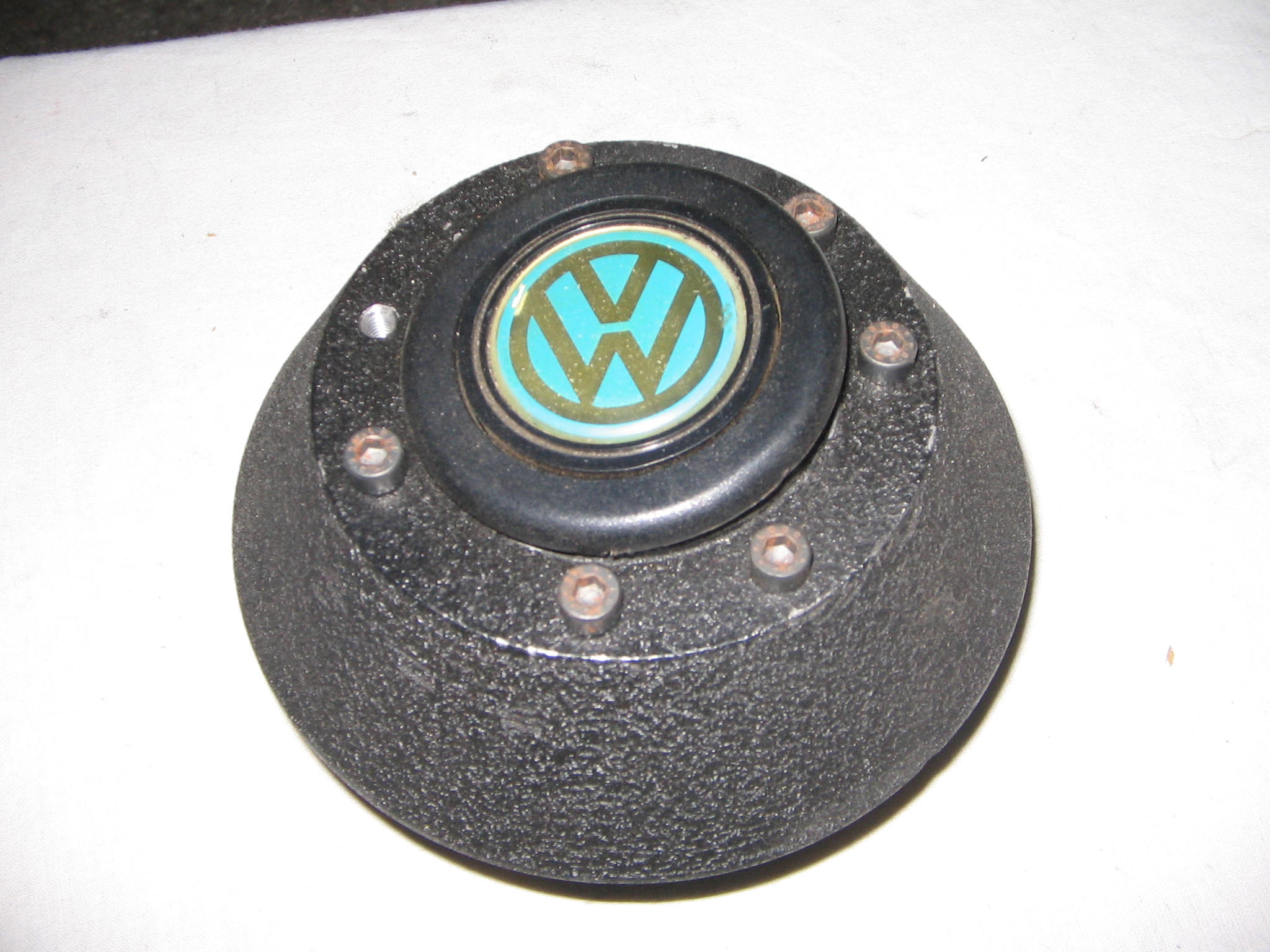 MOZZO VOLKSWAGEN ---N.6